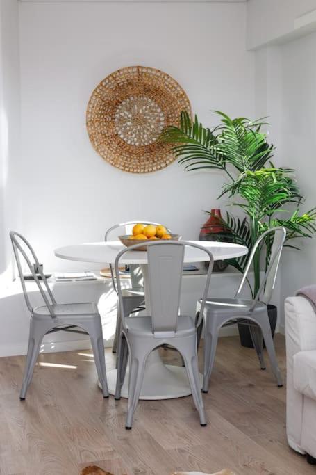 Lisbon Central Apartment With Balcony Exterior foto