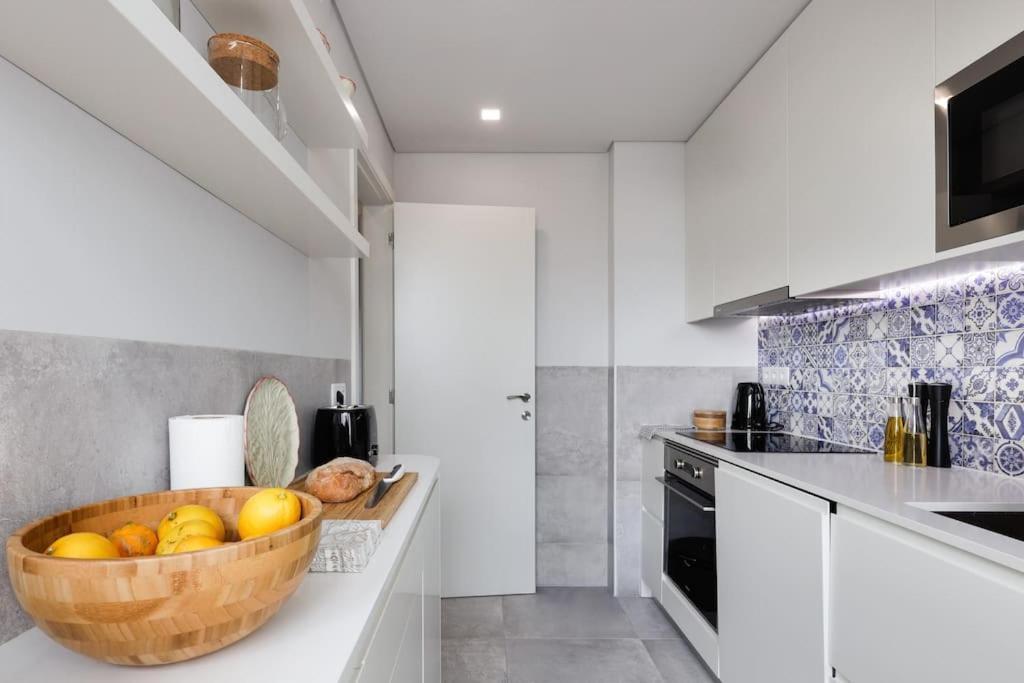 Lisbon Central Apartment With Balcony Exterior foto